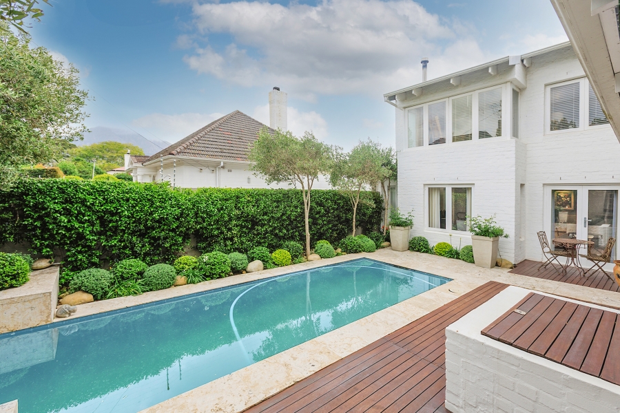 3 Bedroom Property for Sale in Claremont Upper Western Cape
